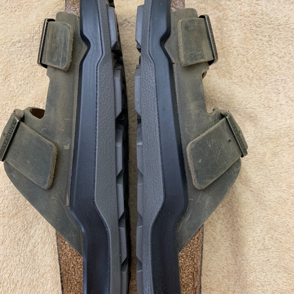 NIB Birkenstock Arizona Sandals in Faded Khaki - Picture 7 of 10